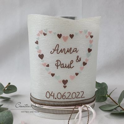 Hochzeitskerze in Perlmutt-Weiß - oval - Teelichteinsatz - mit Herz in pastellfarben -personalisiert-