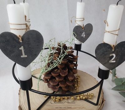 Metall Adventskranz in schwarz - inkl. Zahlen, Kerzen und Dekoration