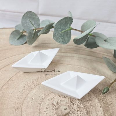 Boot aus Beton - Maritim - weiß - minimalistisch - Papierboot