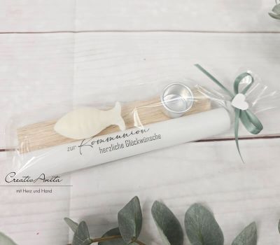 Preview: Geschenk zur Kommunion, Konfirmation - Stabkerze mit Kerzenhalter und Seifenfisch - EUKALYPTHUS