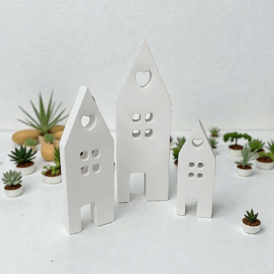 Preview: Weiße Handgemachte Lichthäuser mit HERZ - 3 Stück Dekohäuser aus Beton