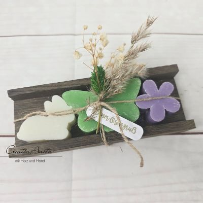 Ostergeschenk Schafmilchseifen in Holzverpackung Ostergruß Hase-Schmetterling GRÜN