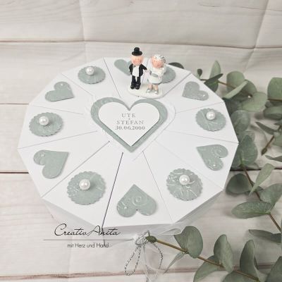 Schachteltorte zur Silberhochzeit edel - Geschenk mit Silberpaar