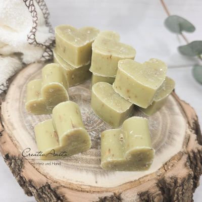 Preview: 10 Stück Schafmilchseifen-Seifenherzen Mini EISENKRAUT - Herzseifen Gastgeschenk