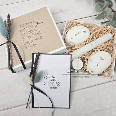 Trauerset - Trauerbox mit Karte, Erinnerungssteine, Kerzenständer und Erinnerungskerze mit Spruch und Blumen dekoriert