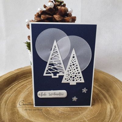 Weihnachtskarte - Grußkarte zu Weihnachten mit Christbäumen Dunkelblau-Elfenbein