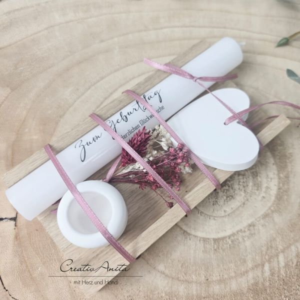 Geburtstagsgeschenk mit Herz-Anhänger aus Beton