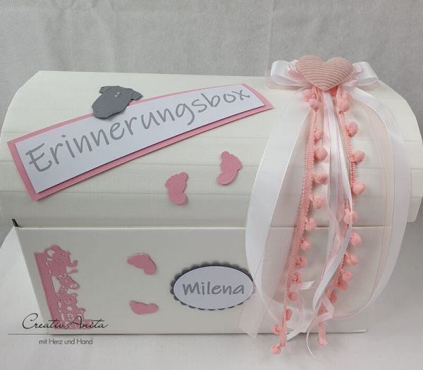 Erinnerungsbox - Geschenktruhe zur Geburt mit süßen Babyaccessoires in ROSA, inkl. Milchzahntruhe