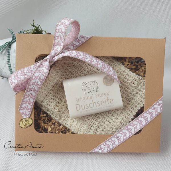 Geschenkbox Seifensackerl mit Duschseife SCHNEEROSE