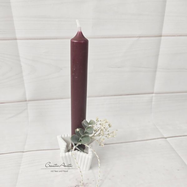 Stabkerzenhalter in Sternform mit Rillenoptik - Eukalypthus und Schleierkraut dekoriert -bordeaux-