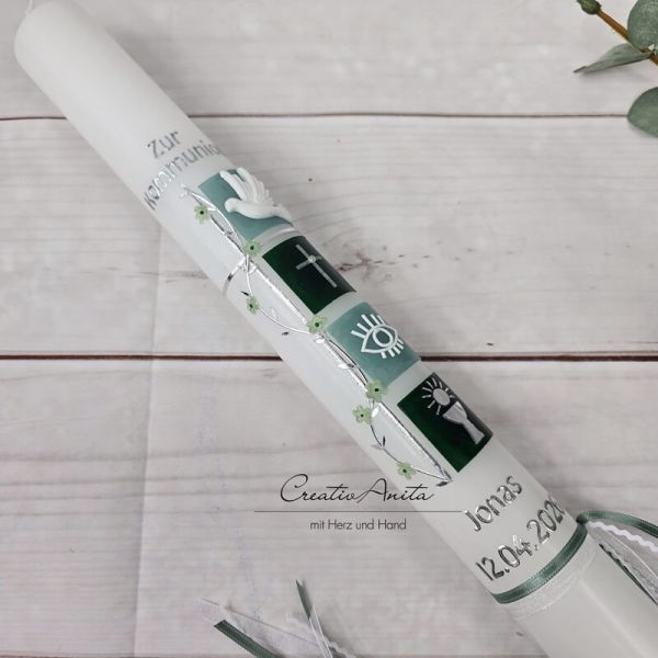 Kommunionkerze Quadrate mit Waldgrün-Grün-Grau-Eukalypthus mit christlichen Symbolen