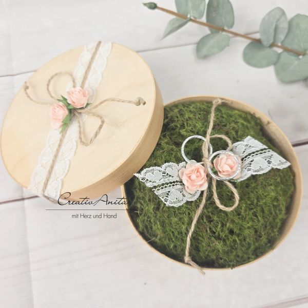 Ringkissen mit Moos in Holzbox - Vintage -Apricot-