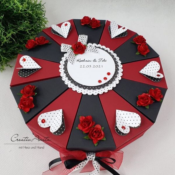 Schachteltorte - Geschenk - Rockabilly-Stil