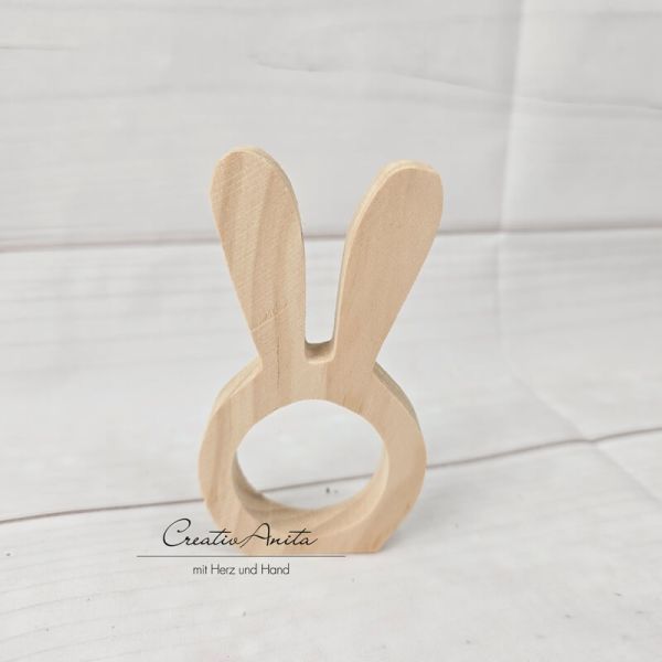 Serviettenring oder Dekoration aus Holz in Hasenform
