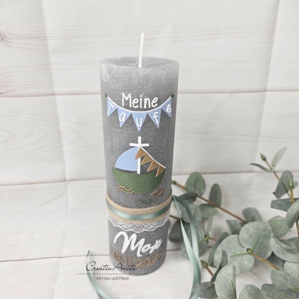 Taufkerze Rustikkerze Junge - mit Segelboot