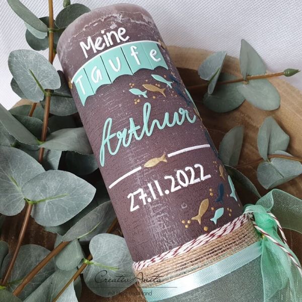 Taufkerze Rustikkerze -FISCHE- Junge - in Mint-Gold