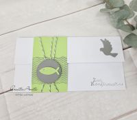 Gutschein- oder Geldgeschenkverpackung in Weiß-Grün-Grau mit Fischen