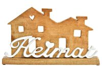 Holzhaus mit Schriftzug HEIMAT