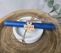 Stabkerzenhalter rund gerillt - weiß mit Stabkerze und Holzkleeblatt