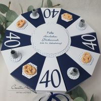 Geburtstagsgeschenk - Schachteltorte mit Bierkrügen und Brezeln - Runder 40. Geburtstag - Männergeschenk