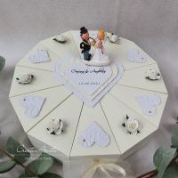Schachteltorte mit Herzen & Röschen - Geldgeschenk Hochzeit CREME