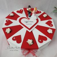 Schachteltorte mit Herzen & Röschen - Geldgeschenk Hochzeit ROT-ALTWEISS