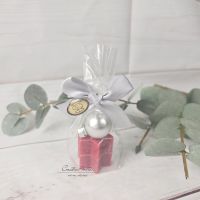 Seifensterne BRATAPFEL - Rot mit Weihnachtskugel dekoriert - Mitbringsel