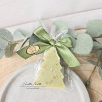Tannenbaum aus Schafmilchseife - Weihnachtsbaum - verpackt - EISENKRAUT - grün
